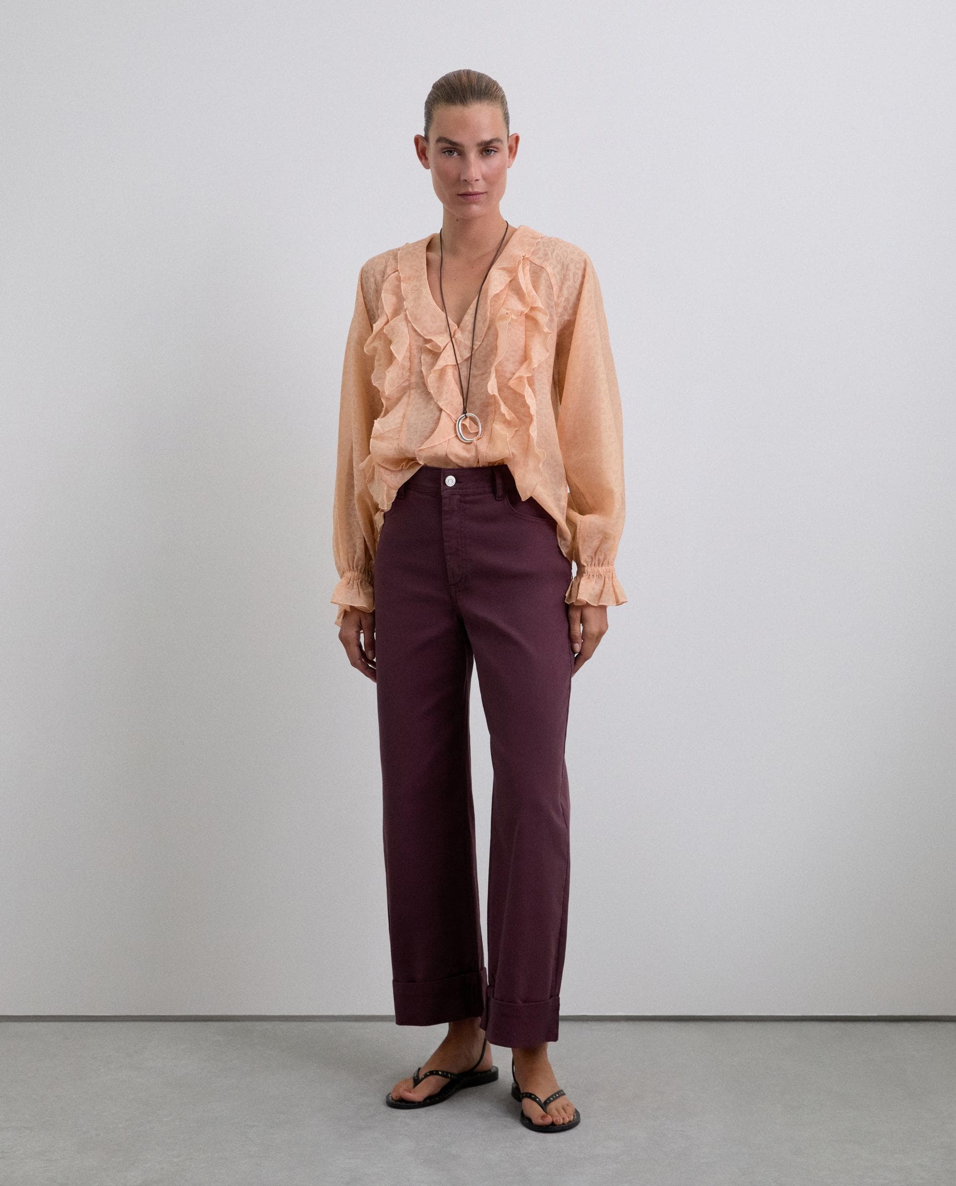 Scalpers Blusa de mujer de manga larga y cuello de pico